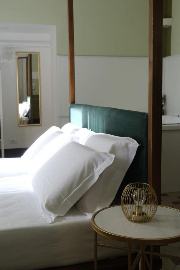 Toscano Palace Luxury Rooms 卡塔尼亚 外观 照片