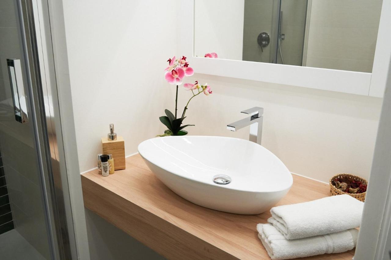 Toscano Palace Luxury Rooms 卡塔尼亚 外观 照片