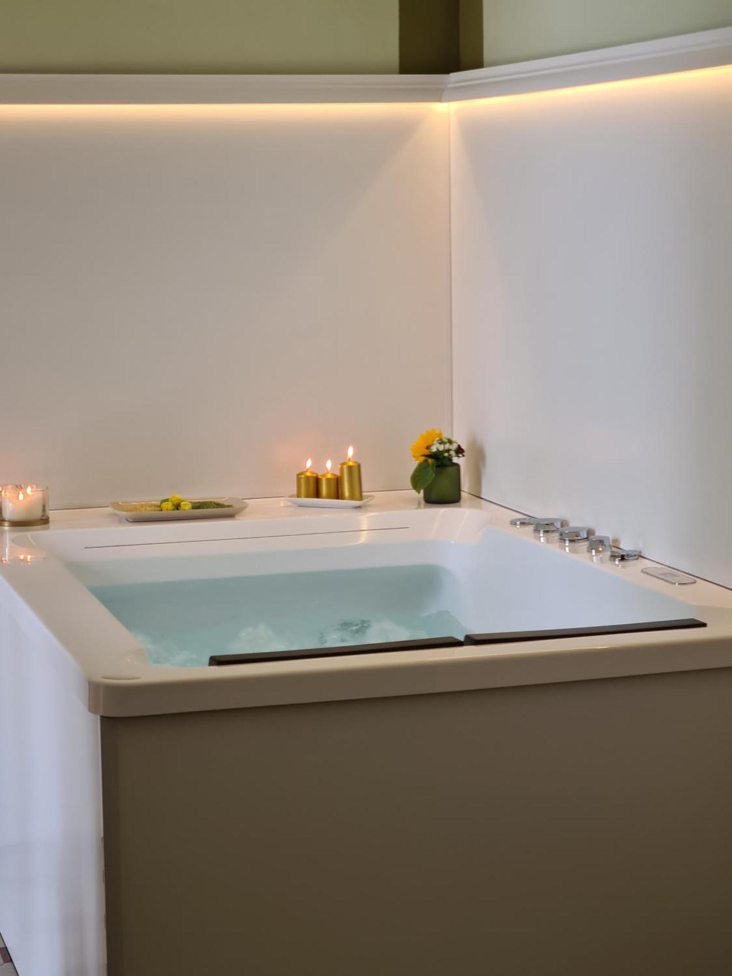 Toscano Palace Luxury Rooms 卡塔尼亚 外观 照片